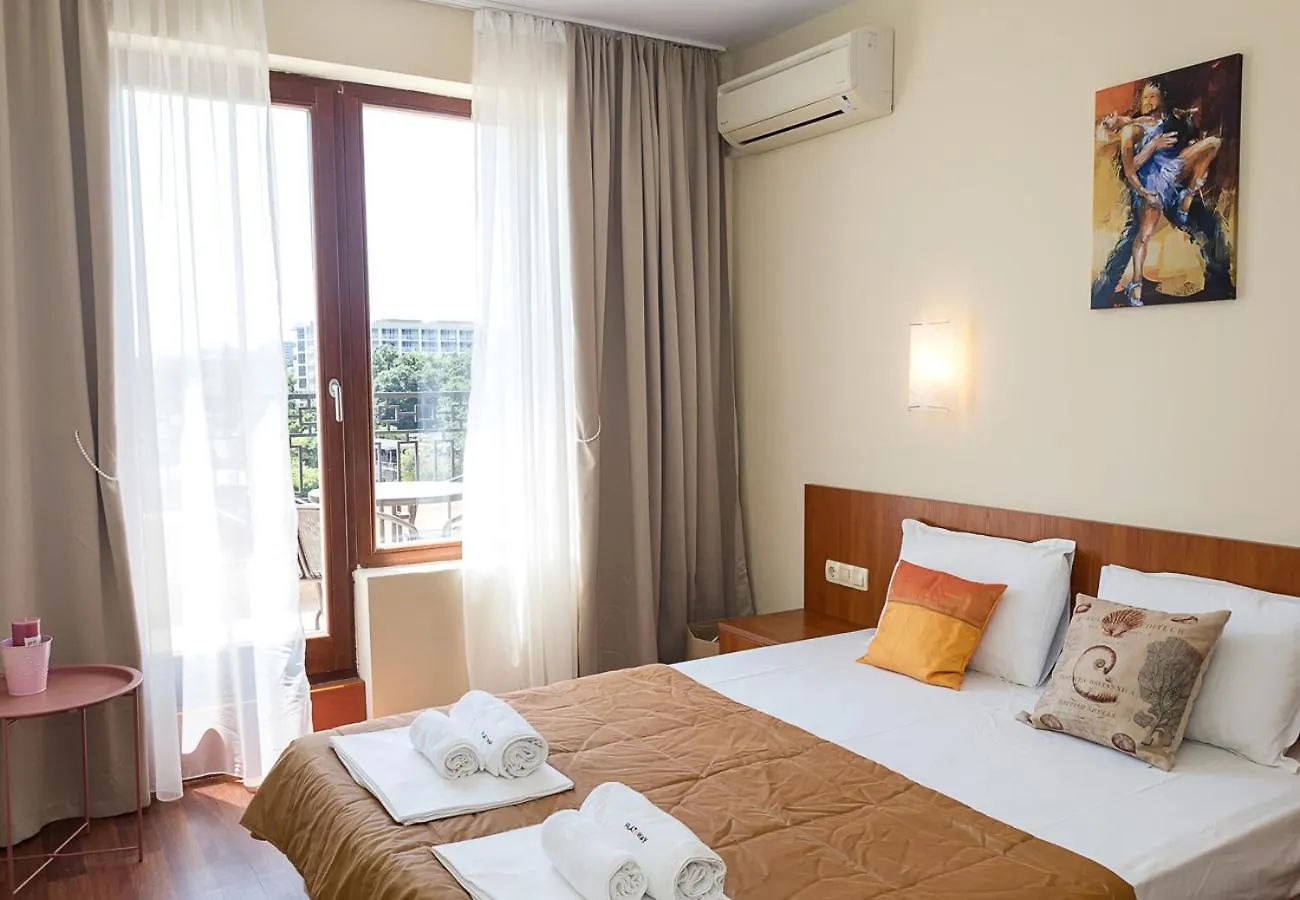 Beachfront Bliss-1Br Sea View Flat In Golden Sands By Flat Mаnаger فارنا شقة