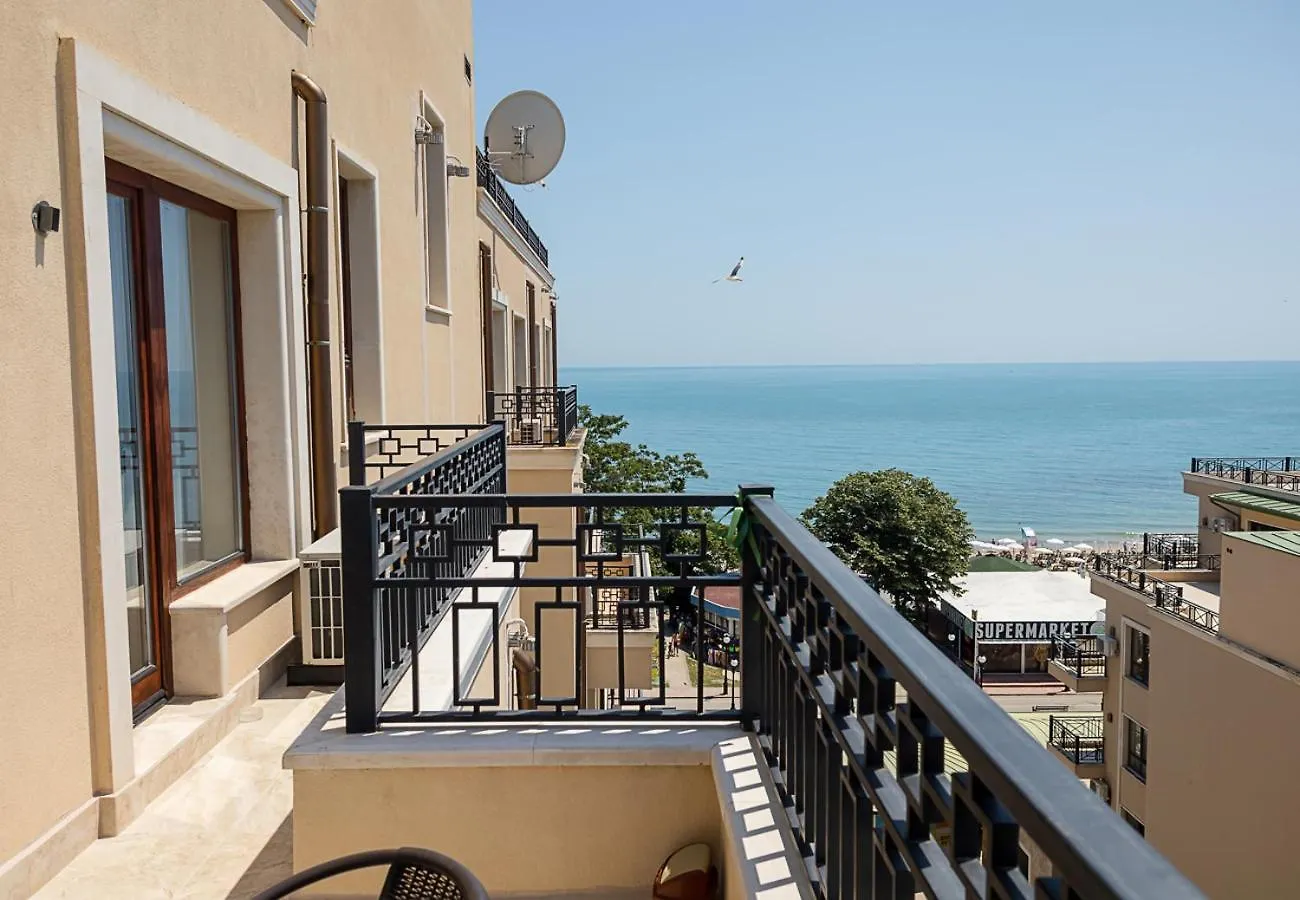 Beachfront Bliss-1Br Sea View Flat In Golden Sands By Flat Mаnаger فارنا
