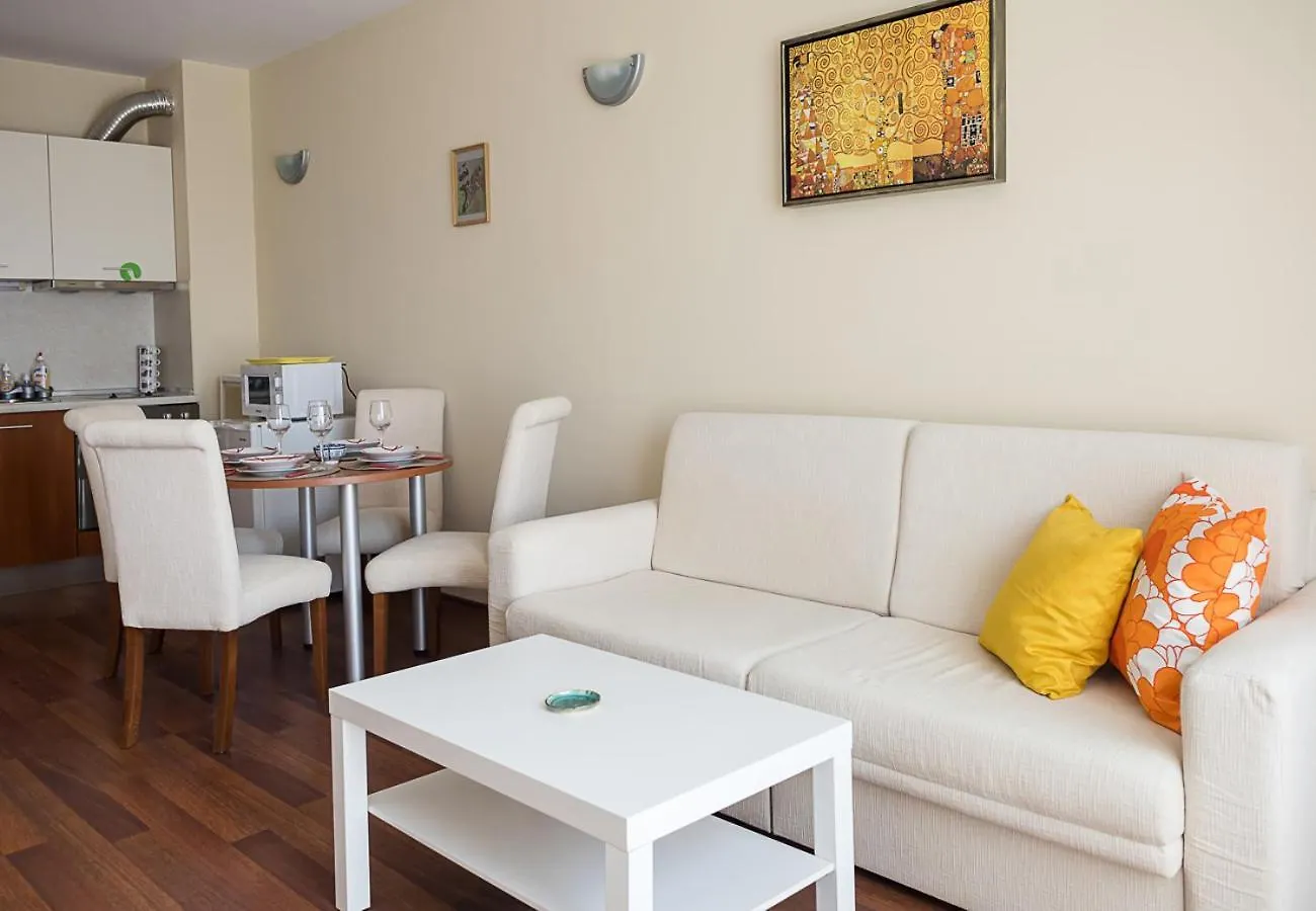 Beachfront Bliss-1Br Sea View Flat In Golden Sands By Flat Mаnаger فارنا بلغاريا
